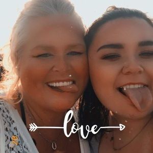 Meet your Posher, Melissa